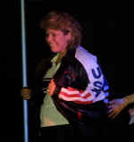 vickie.jpg (68448 bytes)